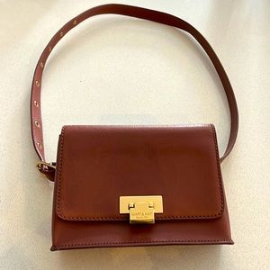 Crossbody faux leather Mat and Nat purse